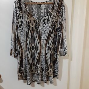 Willi Smith Women's Multicolor V Neck Hi Lo Hem Top 2X